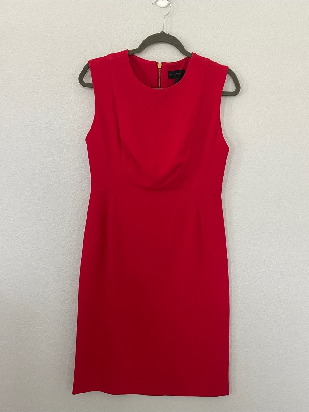 Donna Karan New York Size 4 Red Sheath Dress Gold Zip Sleeveless